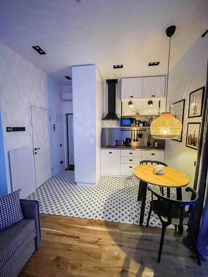 Poetry Apartments In The City Center Jarkov Exterior foto