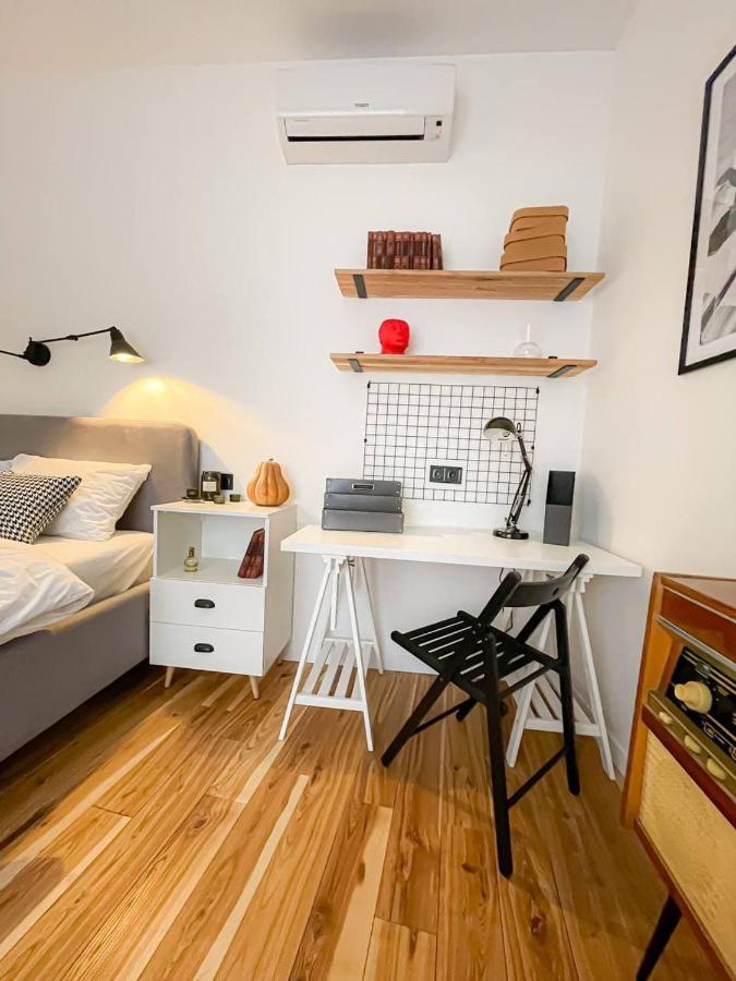 Poetry Apartments In The City Center Jarkov Exterior foto