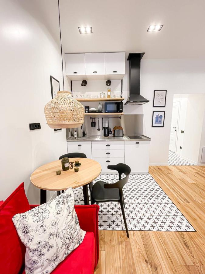 Poetry Apartments In The City Center Jarkov Exterior foto