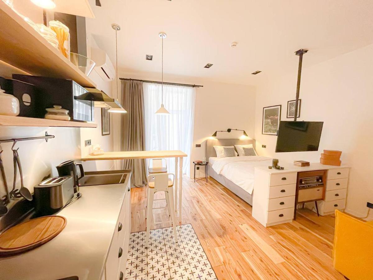 Poetry Apartments In The City Center Jarkov Exterior foto